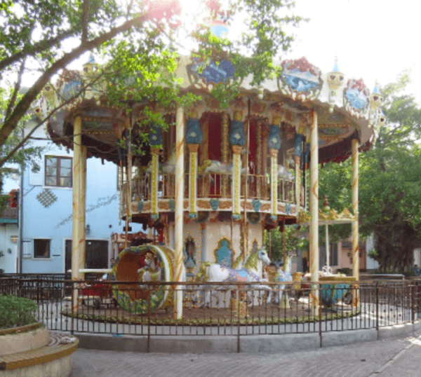 French Carousel (super deluxe decoration)