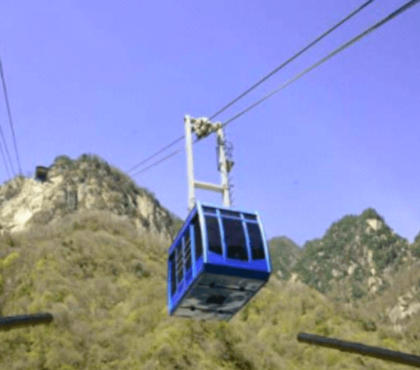 Fixed gripper ropeway